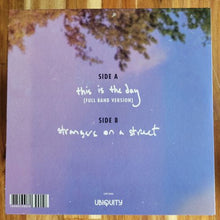Load image into Gallery viewer, Mamas Gun – This Is The Day / Strangers On A Street
